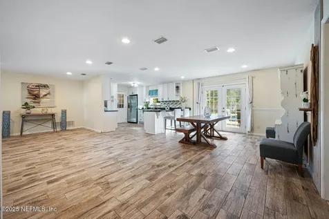 8827 Brierwood Road Jacksonville FL 32257