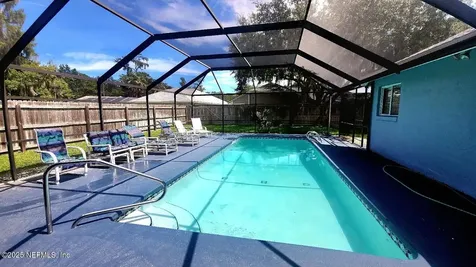 10 Blackfoot Court Palm Coast FL 32137