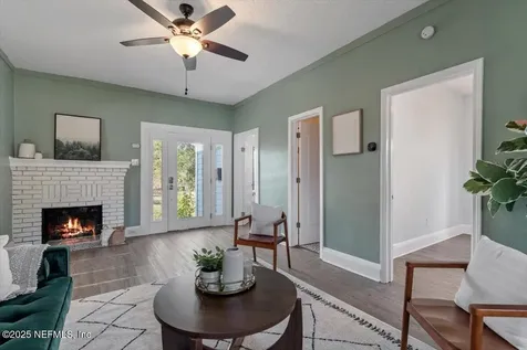 933 Talbot Avenue Jacksonville FL 32205