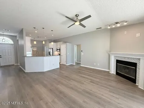 1904 Sunchase Court Jacksonville FL 32246