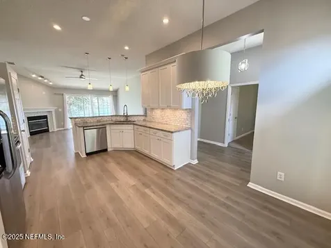 1904 Sunchase Court Jacksonville FL 32246