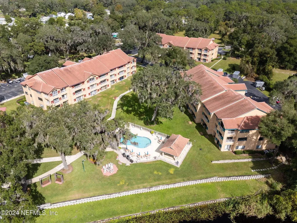 99 Broad River Place Welaka FL 32193