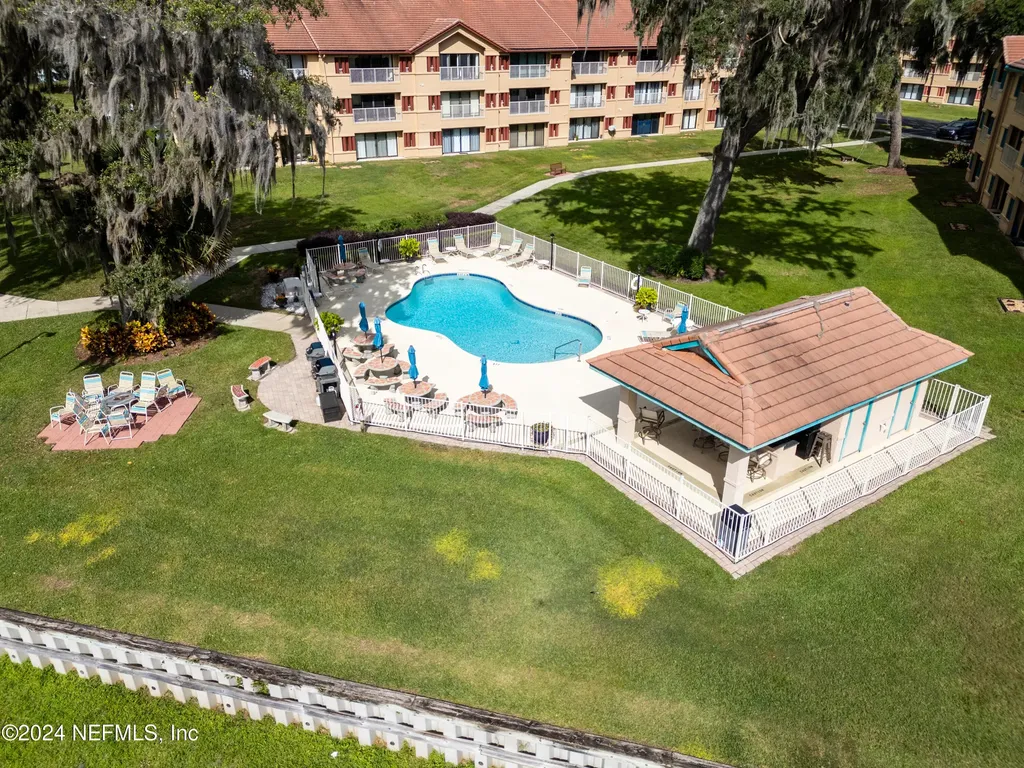 99 Broad River Place Welaka FL 32193