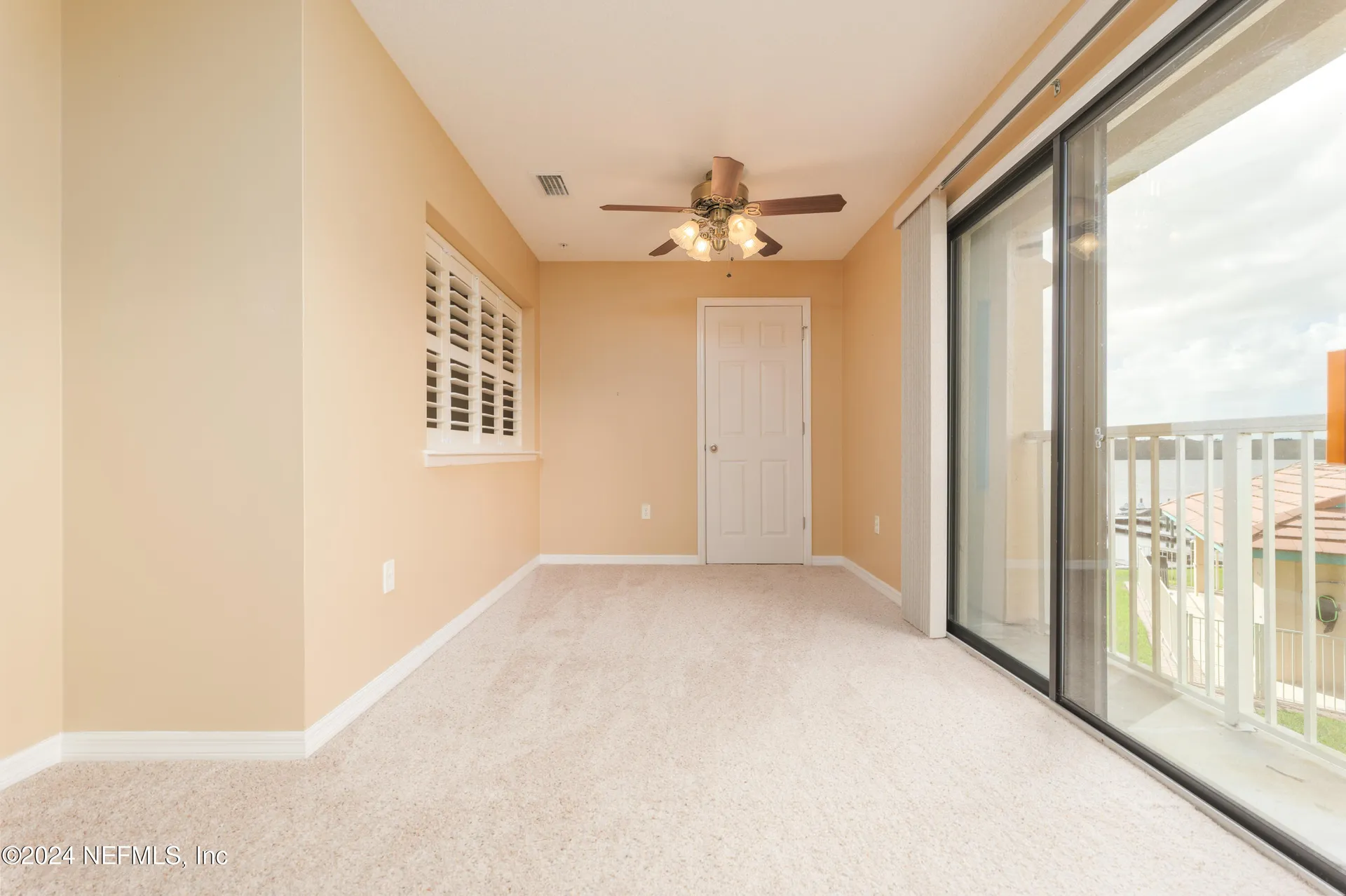 99 Broad River Place Welaka FL 32193