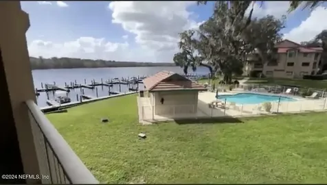 99 Broad River Place Welaka FL 32193