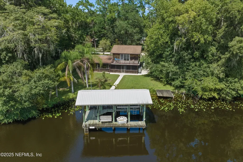 145 Finnigan Road Satsuma FL 32189