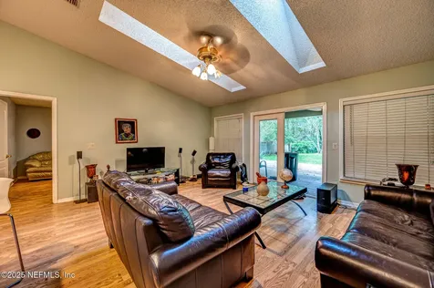 342 Turtle Dove Drive Orange Park FL 32073