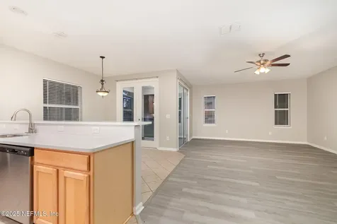 6033 Caladesi Court Jacksonville FL 32258
