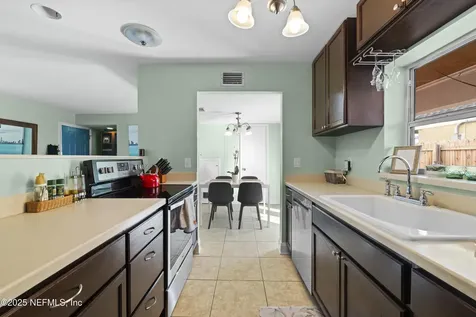 1417 4th Street N Jacksonville Beach FL 32250