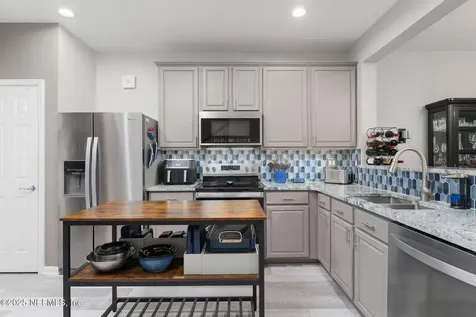 4104 Crownwood Drive Jacksonville FL 32216
