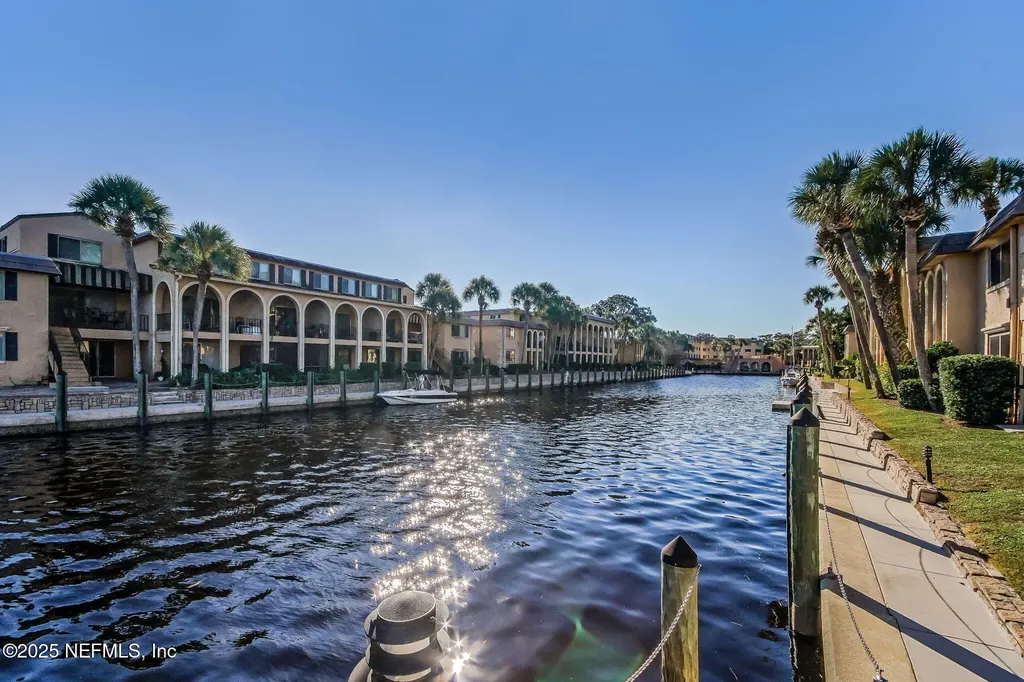 5375 Ortega Farms Boulevard Jacksonville FL 32210