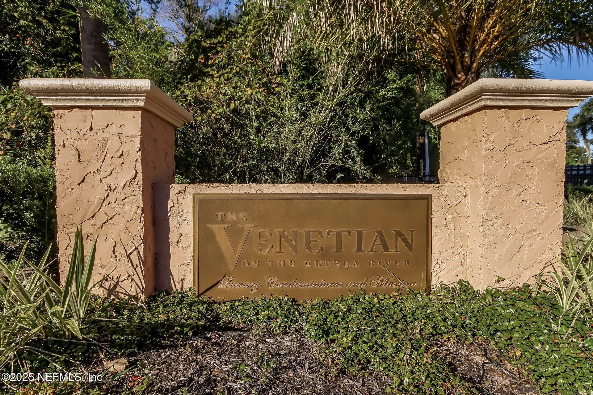 5375 Ortega Farms Boulevard Jacksonville FL 32210