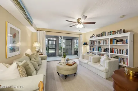 5375 Ortega Farms Boulevard Jacksonville FL 32210