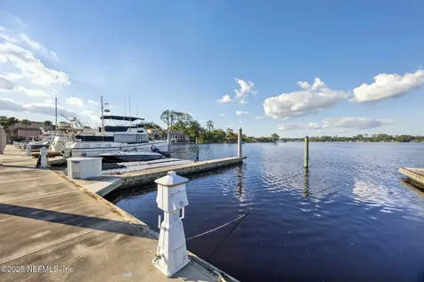 5375 Ortega Farms Boulevard Jacksonville FL 32210