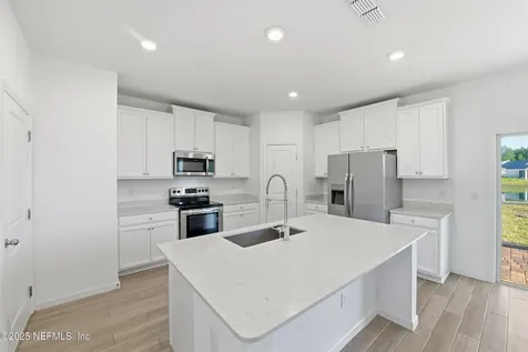 9852 Lemon Balm Way Jacksonville FL 32219