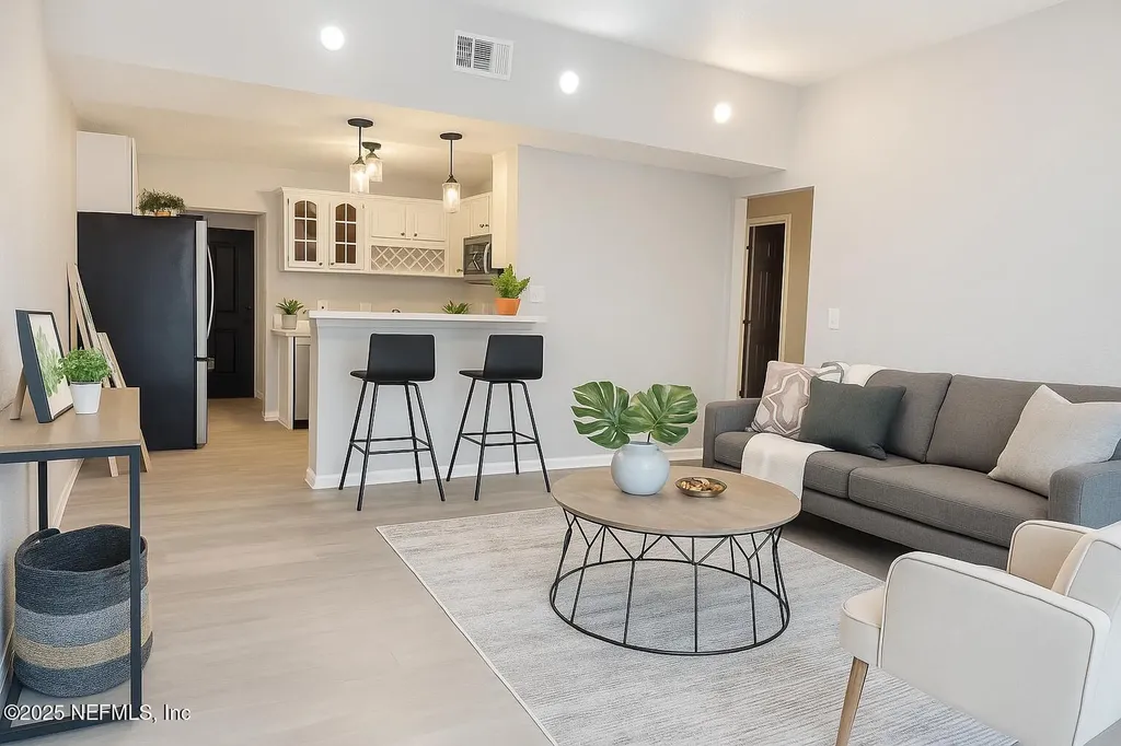 2326 Leonid Road Jacksonville FL 32218