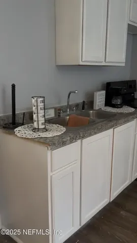 2326 Leonid Road Jacksonville FL 32218