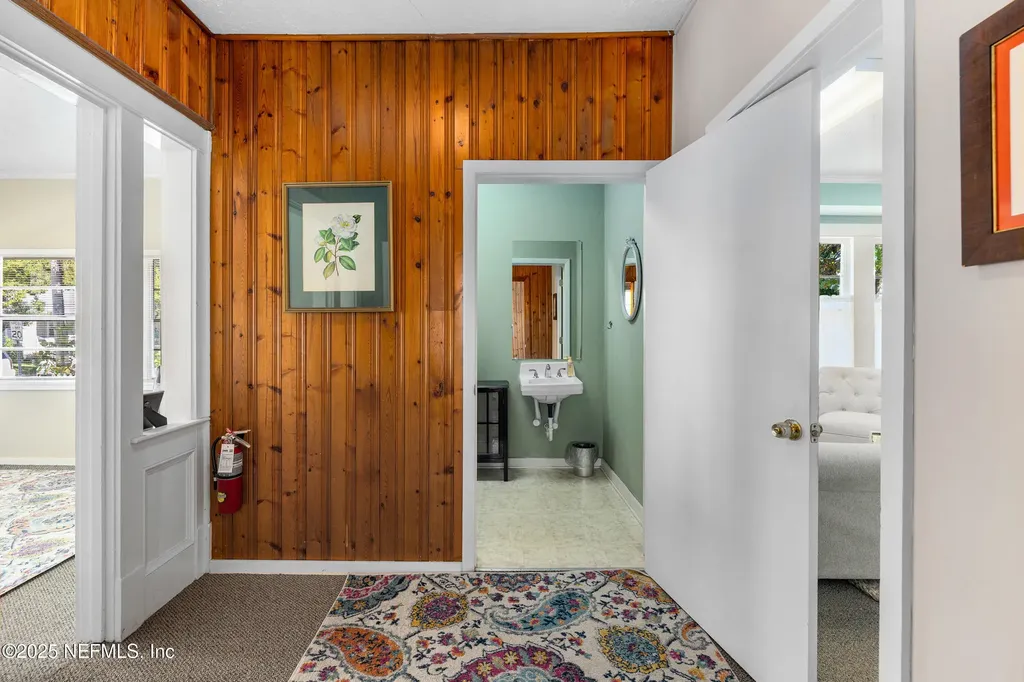 77 Saragossa Street St. Augustine FL 32084