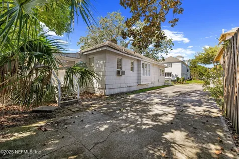 77 Saragossa Street St. Augustine FL 32084