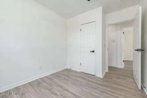 9602 Macarthur Court S Jacksonville FL 32216