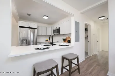 9602 Macarthur Court S Jacksonville FL 32216
