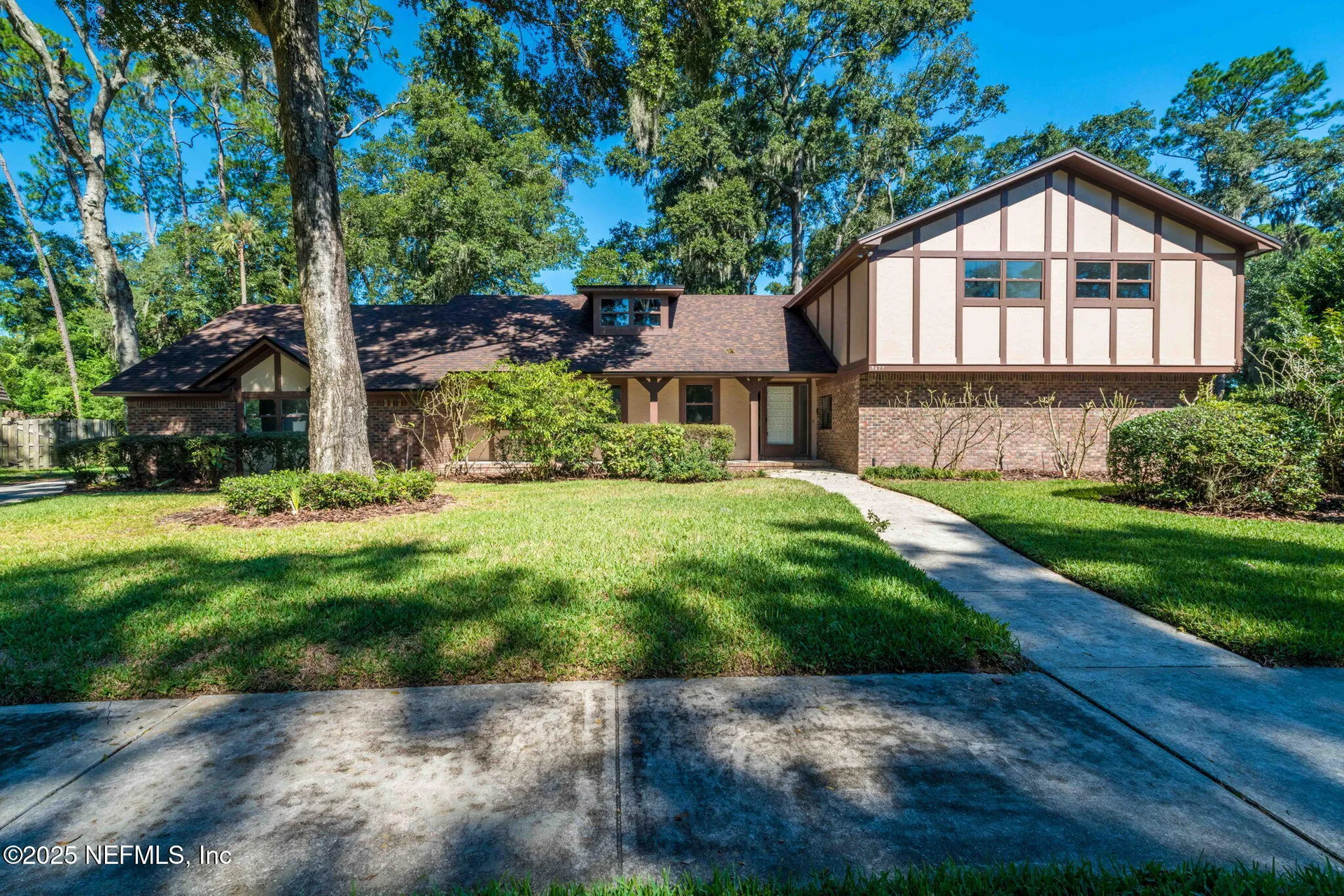 5477 Brightwater Lane Jacksonville FL 32277