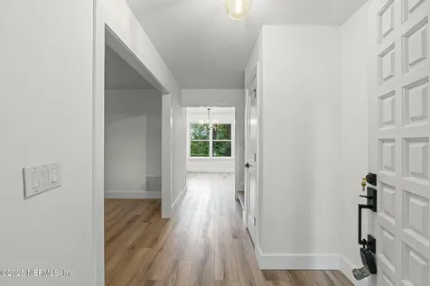5477 Brightwater Lane Jacksonville FL 32277