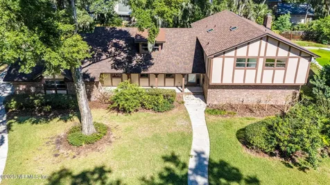 5477 Brightwater Lane Jacksonville FL 32277