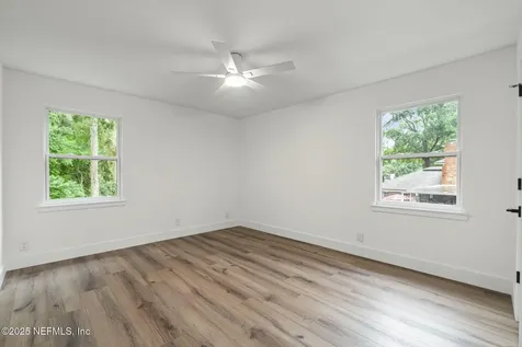 5477 Brightwater Lane Jacksonville FL 32277