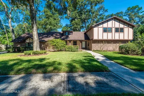 5477 Brightwater Lane Jacksonville FL 32277