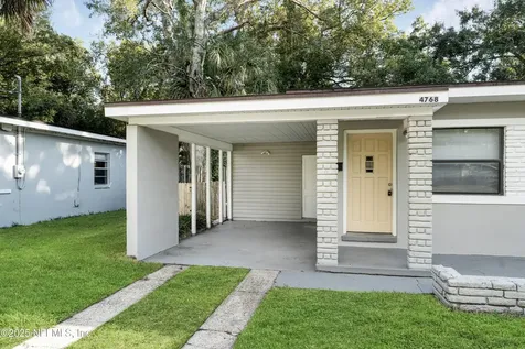 4768 Beverly Circle Jacksonville FL 32210