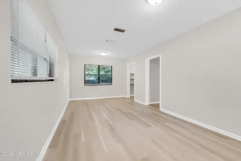 4768 Beverly Circle Jacksonville FL 32210