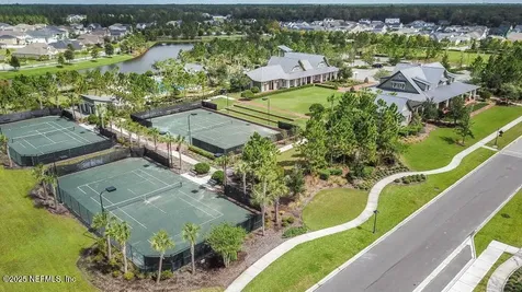 369 Oakmoss Drive St. Johns FL 32259