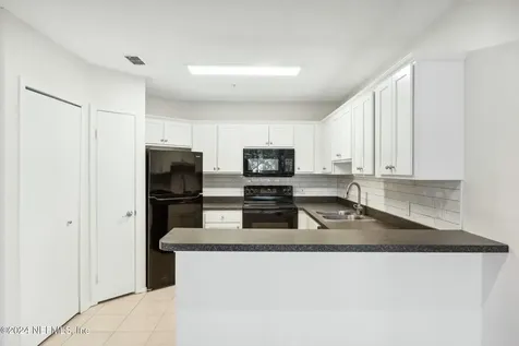 1701 The Greens Way Jacksonville Beach FL 32250