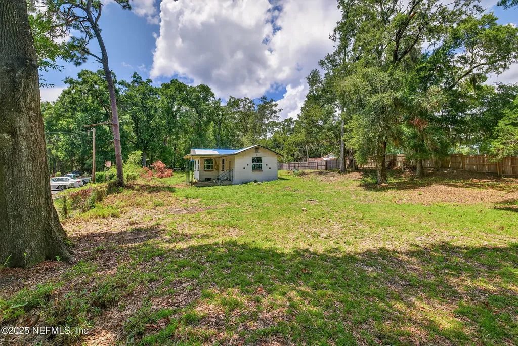 9248 Ridge Boulevard Jacksonville FL 32208