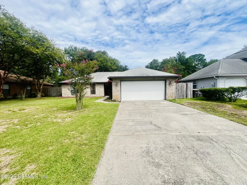 8456 Bandera Circle W Jacksonville FL 32244
