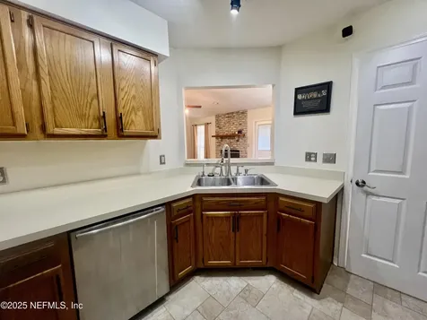 8456 Bandera Circle W Jacksonville FL 32244