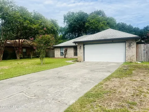 8456 Bandera Circle W Jacksonville FL 32244