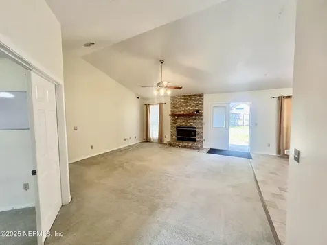 8456 Bandera Circle W Jacksonville FL 32244