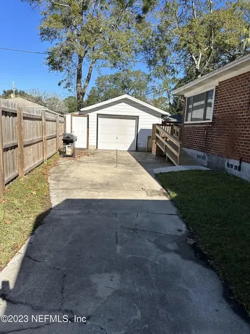 4235 Genoa Avenue Jacksonville FL 32210
