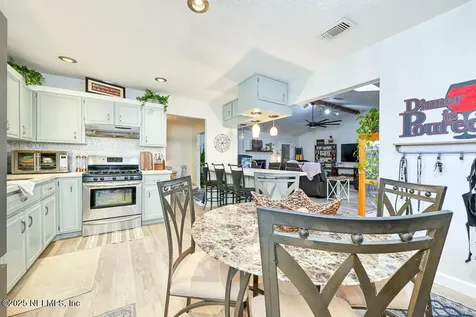 5182 Sand Ridge Court Jacksonville FL 32258