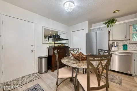 5182 Sand Ridge Court Jacksonville FL 32258