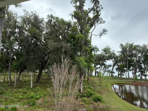 339 Oak Moss Drive St. Johns FL 32259