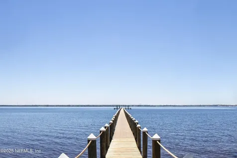 339 Oak Moss Drive St. Johns FL 32259