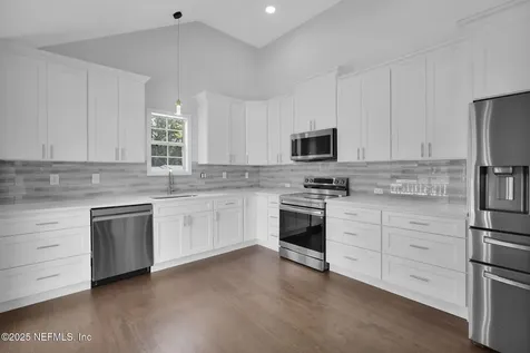6817 Rojo Court Jacksonville FL 32210