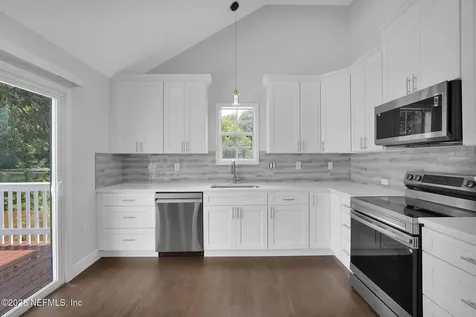 6817 Rojo Court Jacksonville FL 32210