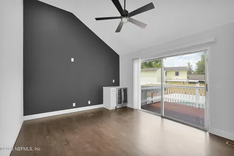 6817 Rojo Court Jacksonville FL 32210