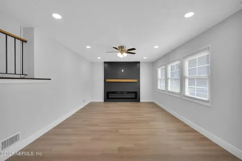 6817 Rojo Court Jacksonville FL 32210