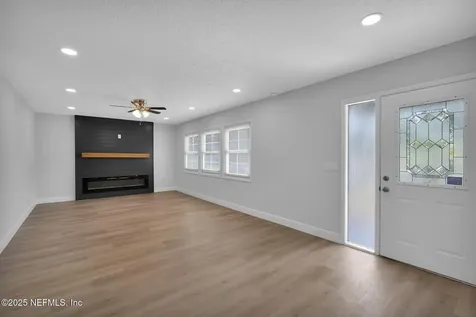 6817 Rojo Court Jacksonville FL 32210