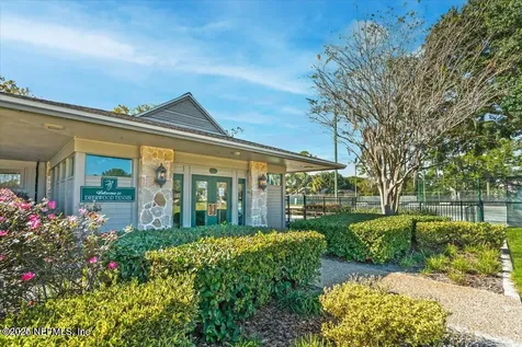 8243 Shady Grove Court Jacksonville FL 32256